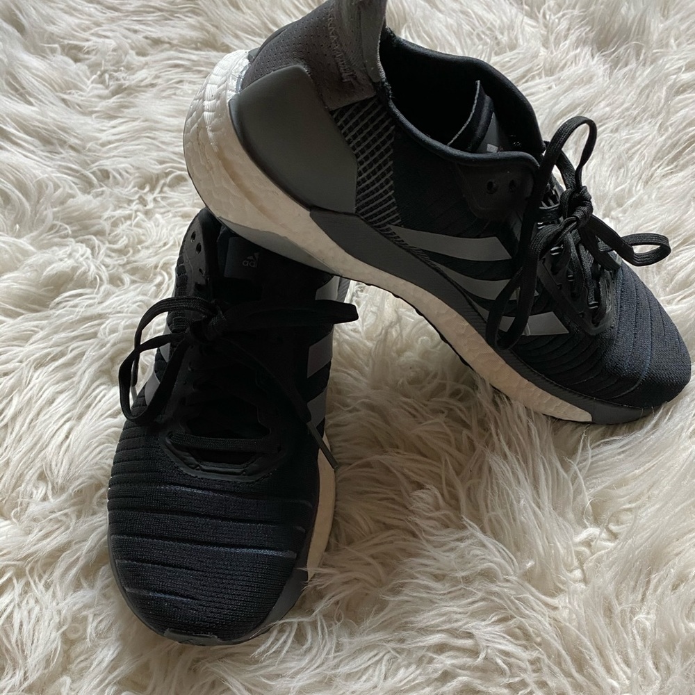 Adidas Boosts Black - 8.5